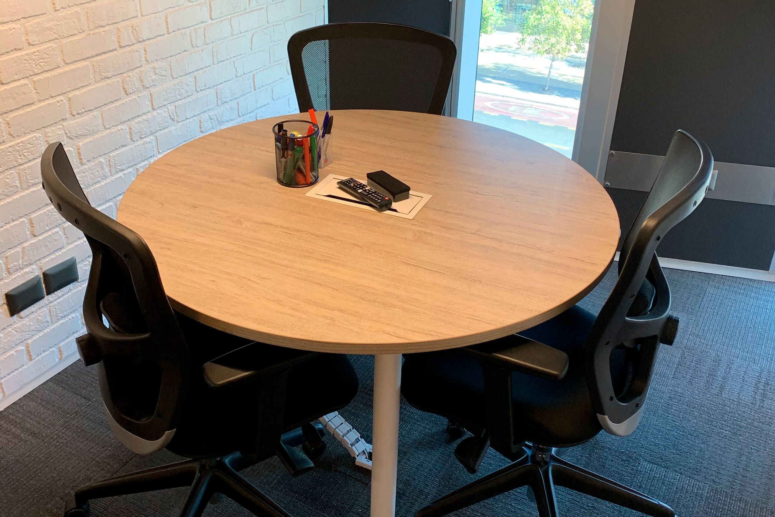 mesa de reunion versa redonda